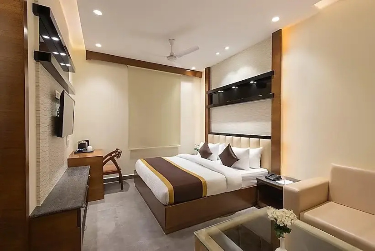 Hotel Sparsh by Clark’s collection
