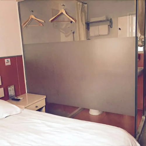Huali Hotel(上海华丽酒店)