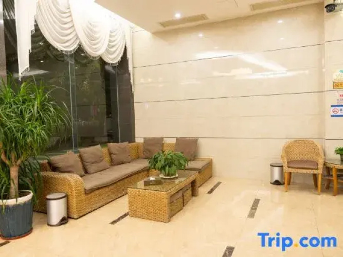 Jinhaiyue Hotel