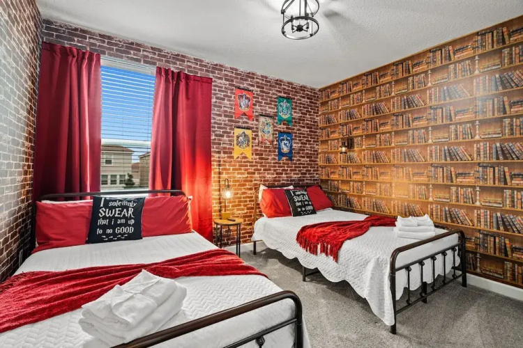 Magical 6BR Retreat With Pool Best Location