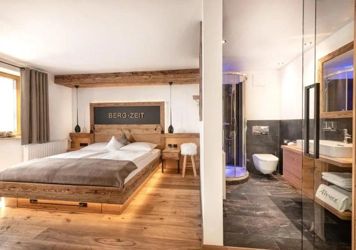 Deluxe Double room with balcony