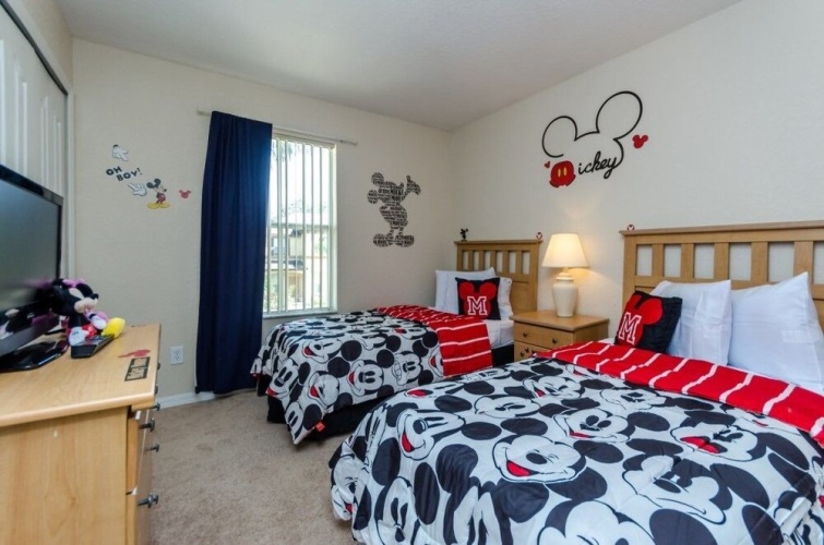 Amazing Townhome! - Regal Palms - 537MA