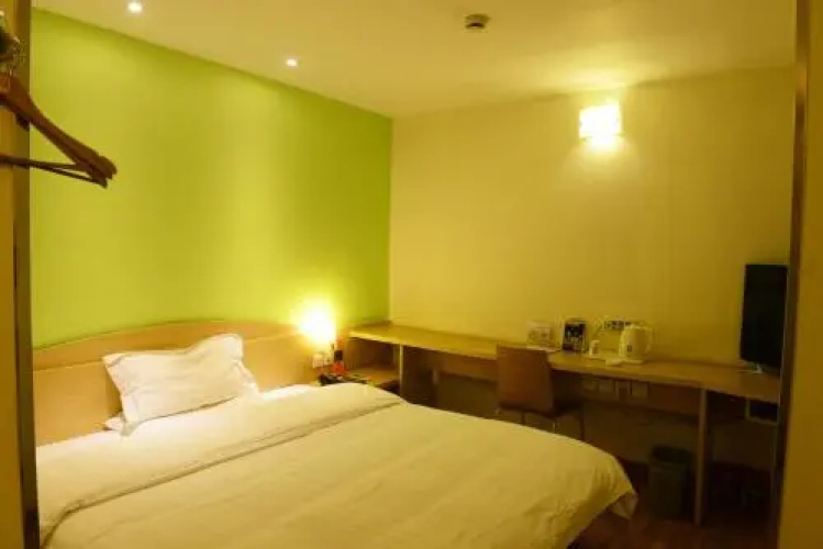 7Days Inn Shanghai Dabaishu