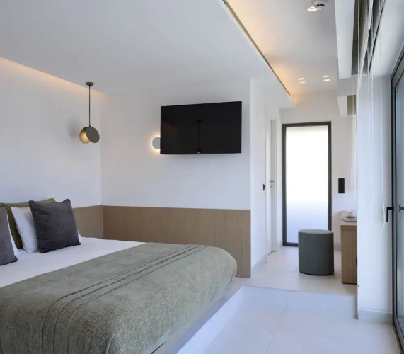 Superior room