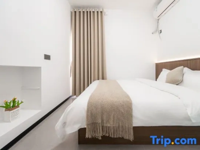 Standard Double room with view