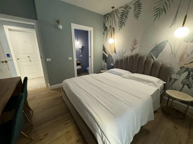 Comfort room