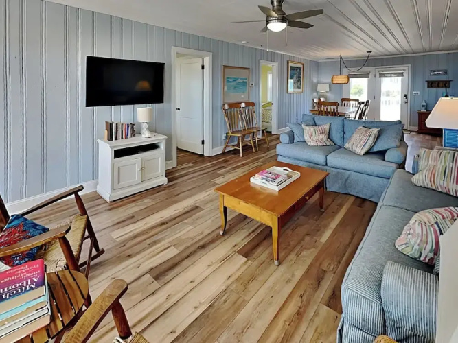 Costic by Topsail Realty