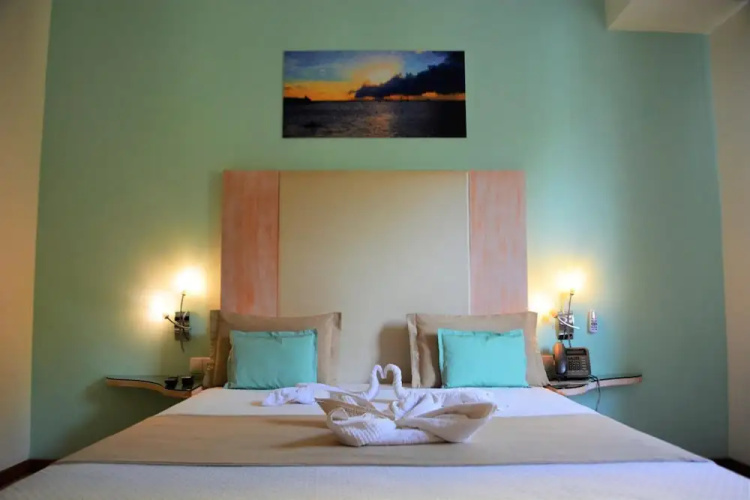 Sol Hotel