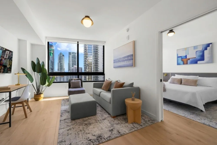 1 Bedroom Apartment with balcony and with city view