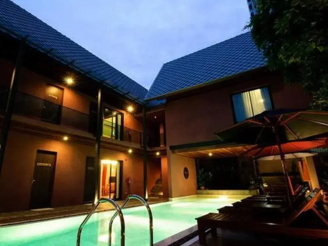 The Romn Villa