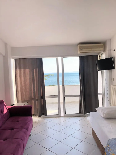 Yalim Hotel