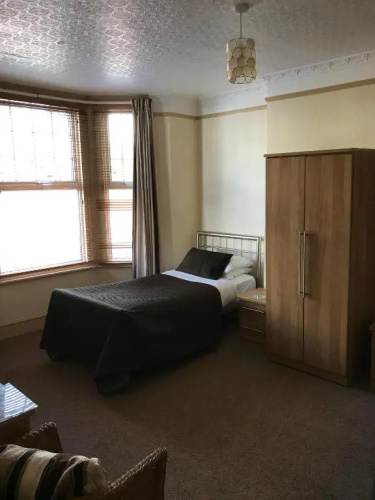 Holly Tree Guest House