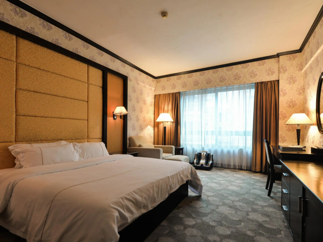 New Pearl River Hotel