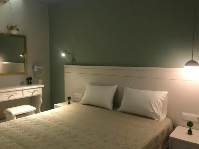 Deluxe Single room
