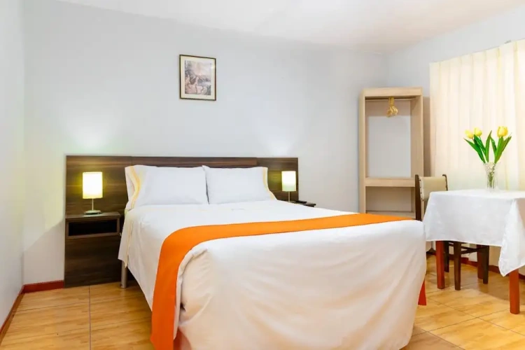 Business Triple room