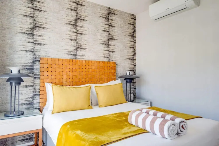 Bahati Executive Pad
