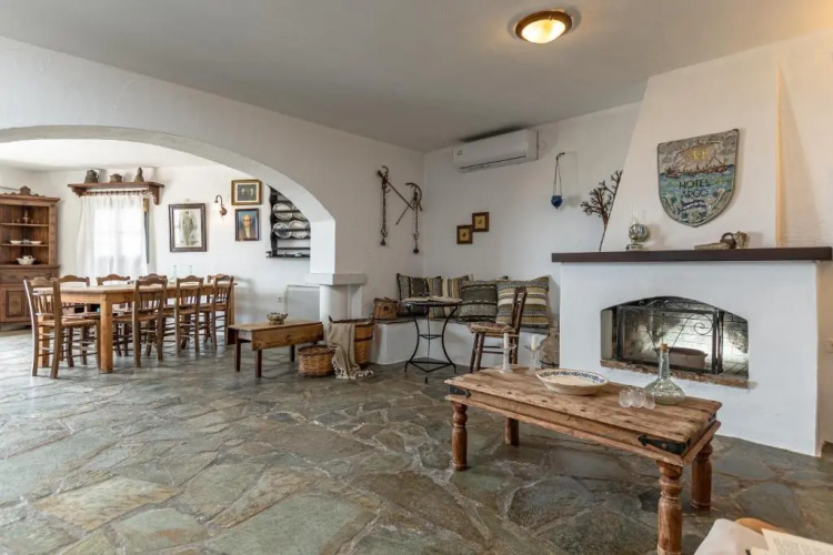 villa argo naxos