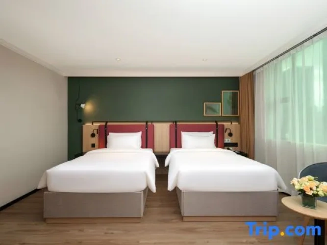 Premier Twin room