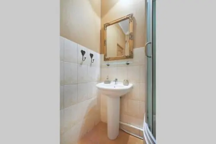Old Town Apartment