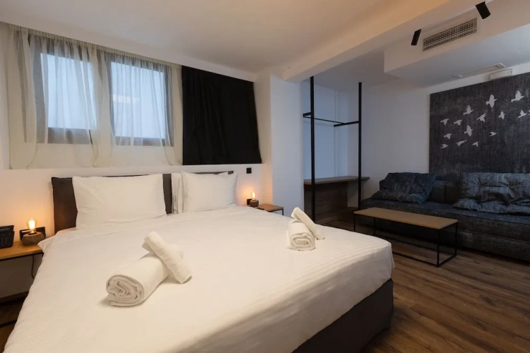 Superior Triple room