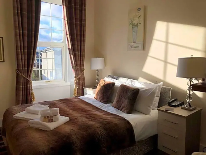 Haughton Arms Hotel