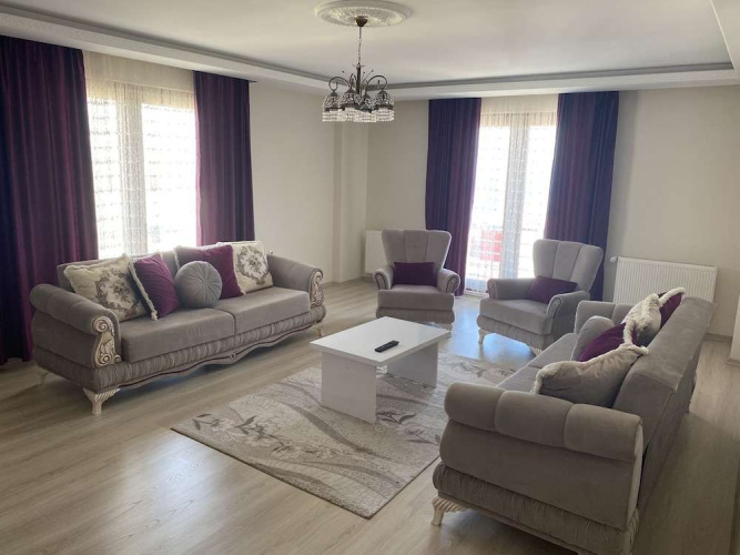 Özgürcan Apart