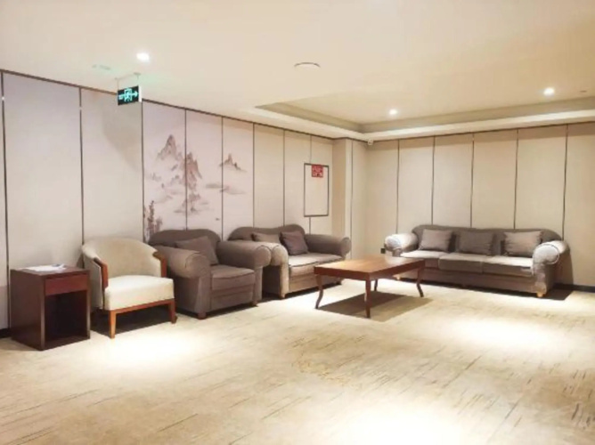 Cuiping Mountain Hotel