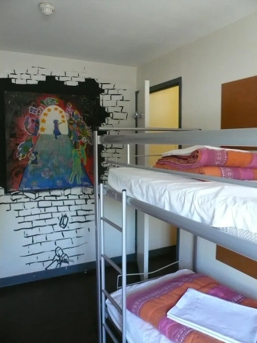 Bed in Dorm (female dorm)