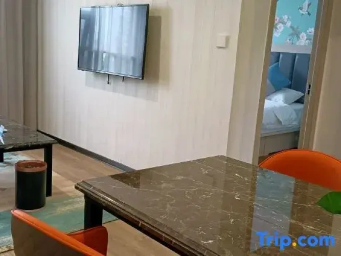 Deluxe Family Suite