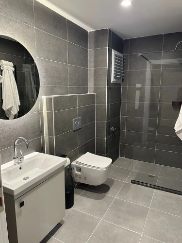 Standard Twin room with city view