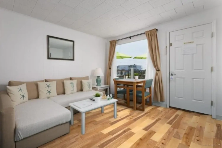 Double Suite