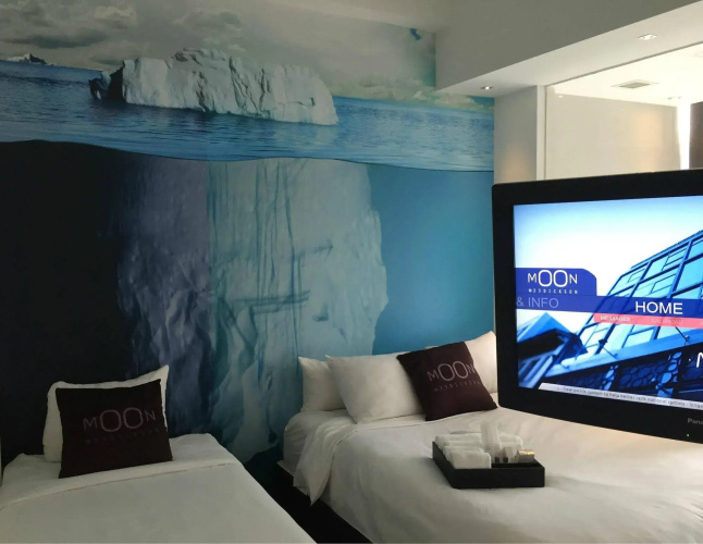 A Hotel Dickson