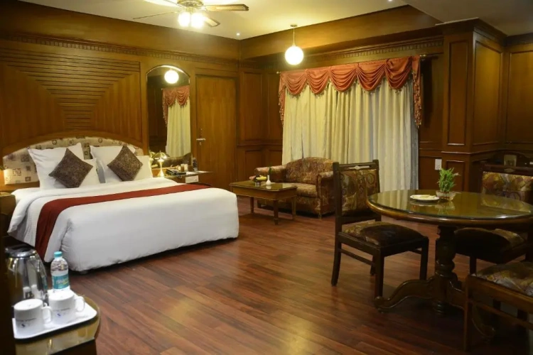Executive Suite