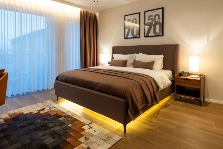 Presidential Double room with balcony and with city view