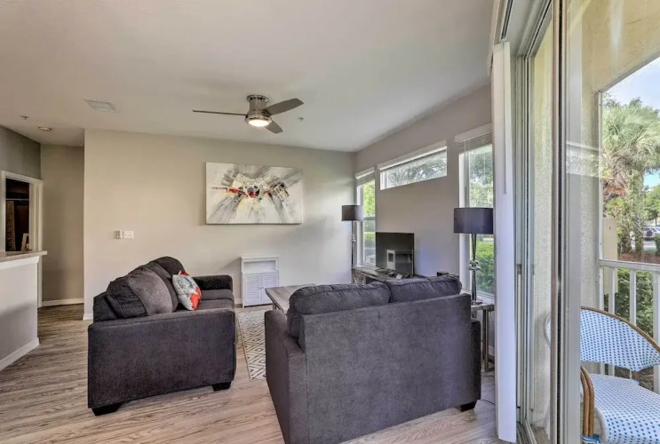 1 Bedroom Apartment