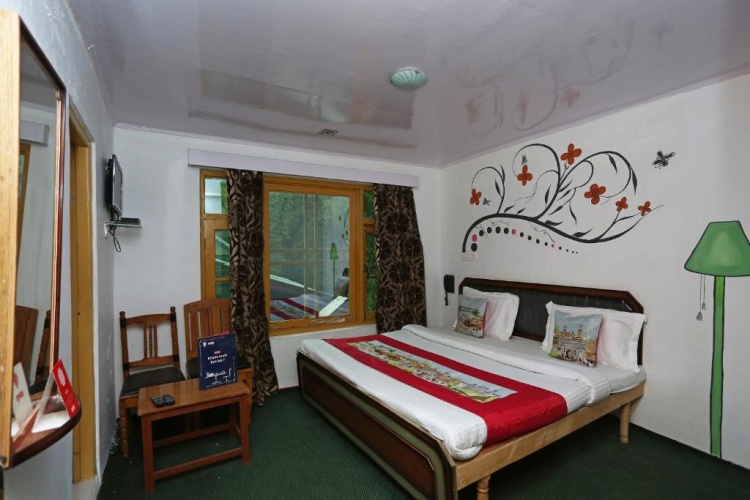 Classic Triple room