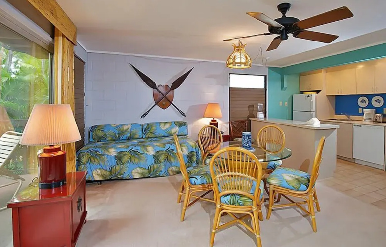Maui Sands #6e 1 Bedroom Condo by RedAwning