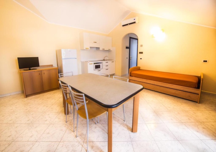 1 Bedroom Apartment
