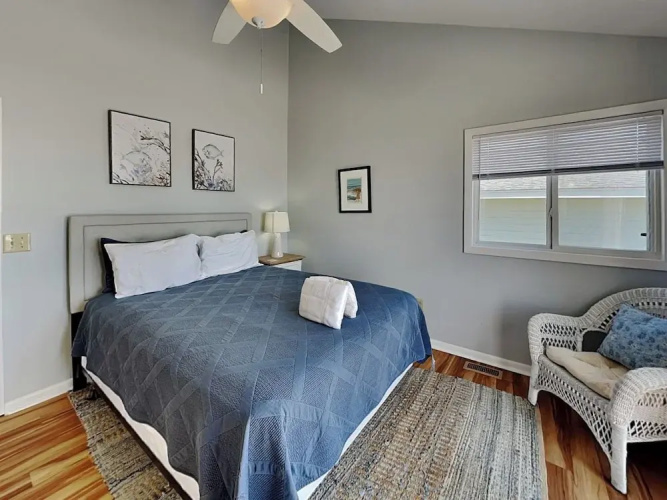 Hicks by Topsail Realty