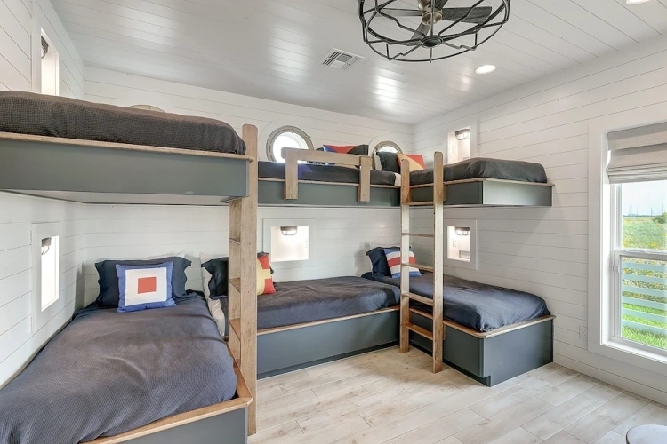 Guest rooms