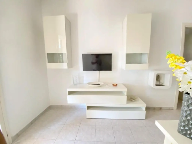 2 Bedrooms Cottage