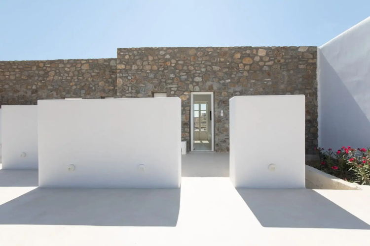 The Ammonite Resort – Adults Only