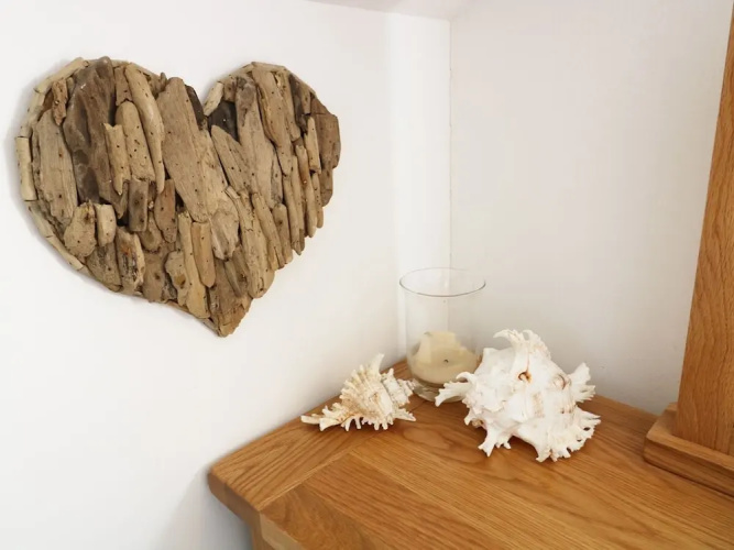 Trelessy Lodge