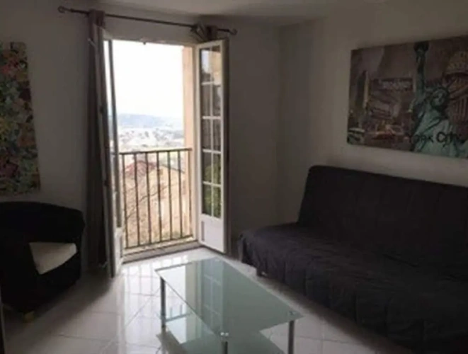 Family Apartment with city view