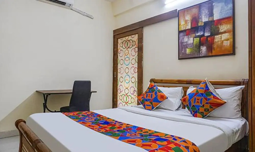 Fabhotel Grandeur