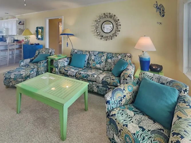 Bright's Beach Front by Topsail Realty