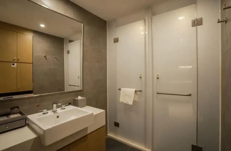 1 Bedroom Suite
