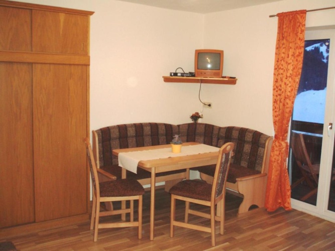 2 Bedrooms Apartment with balcony