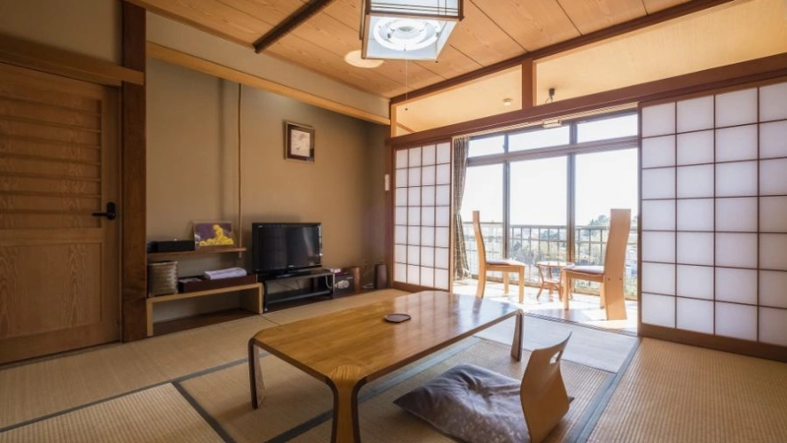 Deluxe room with ocean view