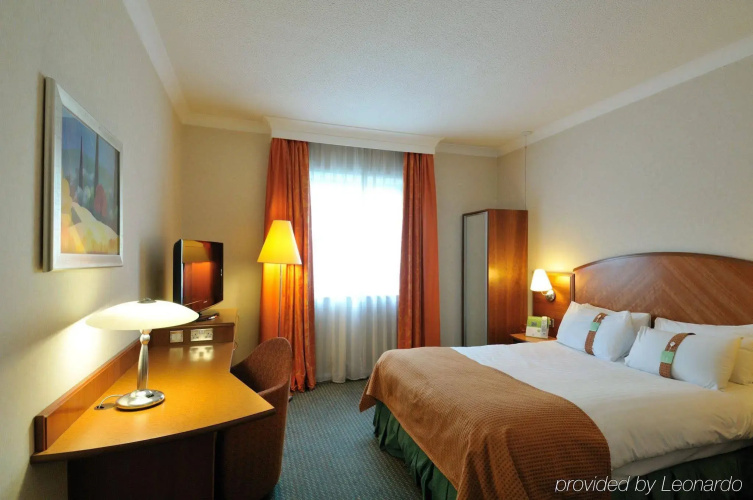 DoubleTree by Hilton Hotel Woking